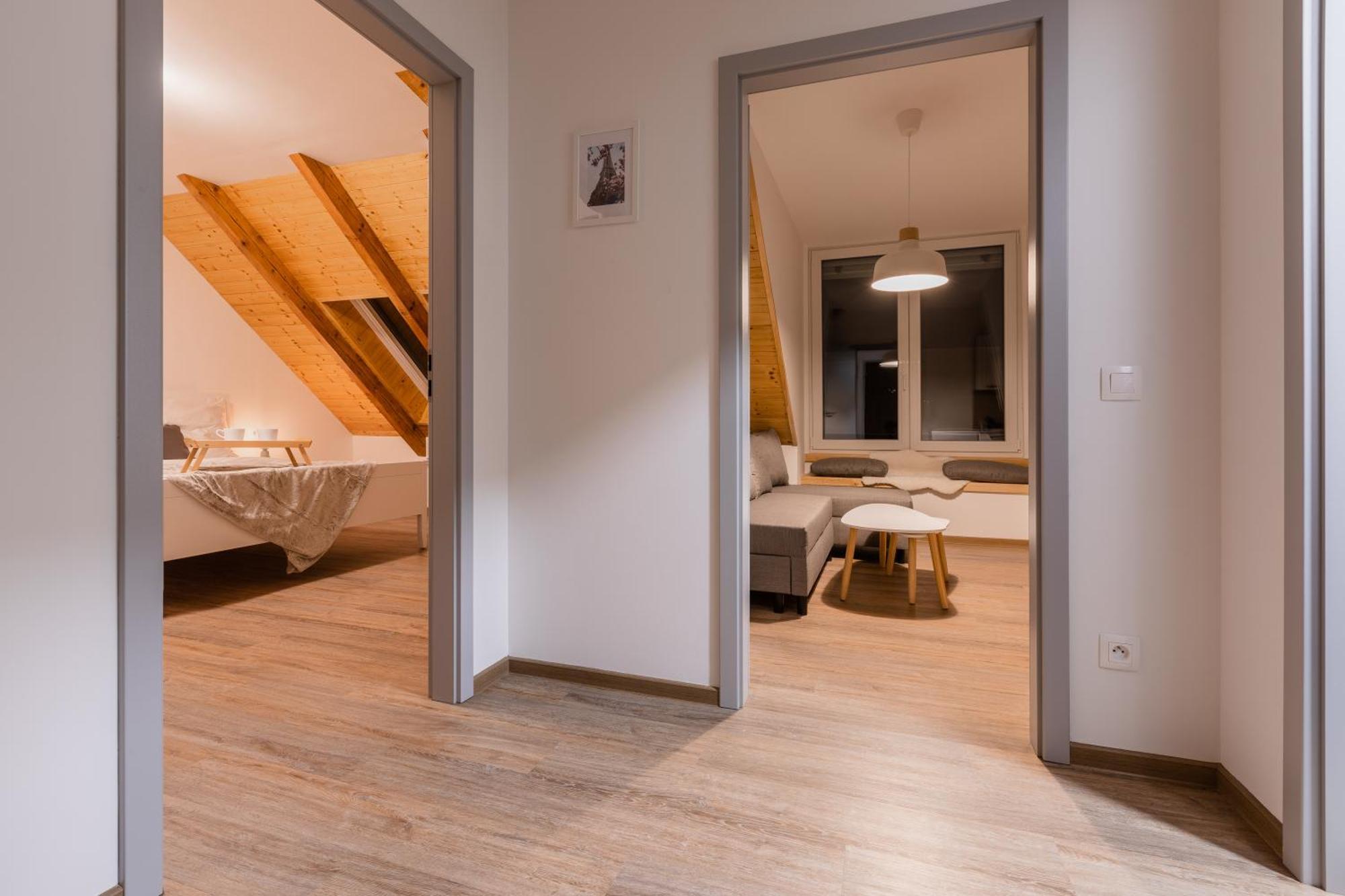 Romanticky Loft Parking U Hlavniho Nadrazi Alamóc Kültér fotó